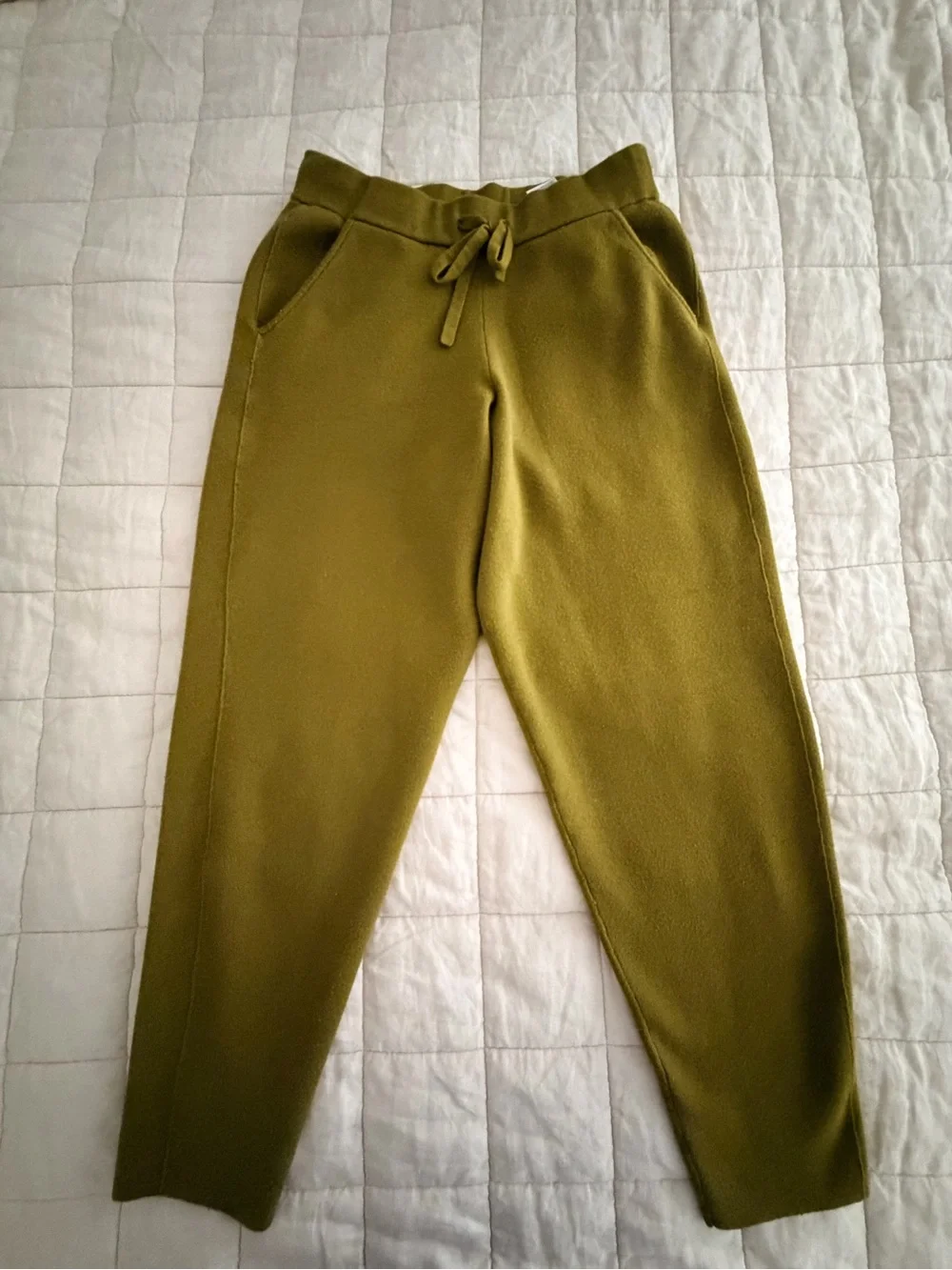 Banana Republic - Cozy Green Hoodie & Jogger Set